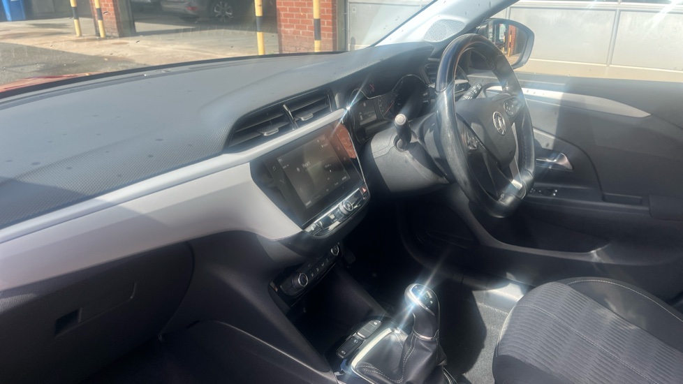Vauxhall Corsa 1.2 SE 5dr Petrol Hatchback - Image 9