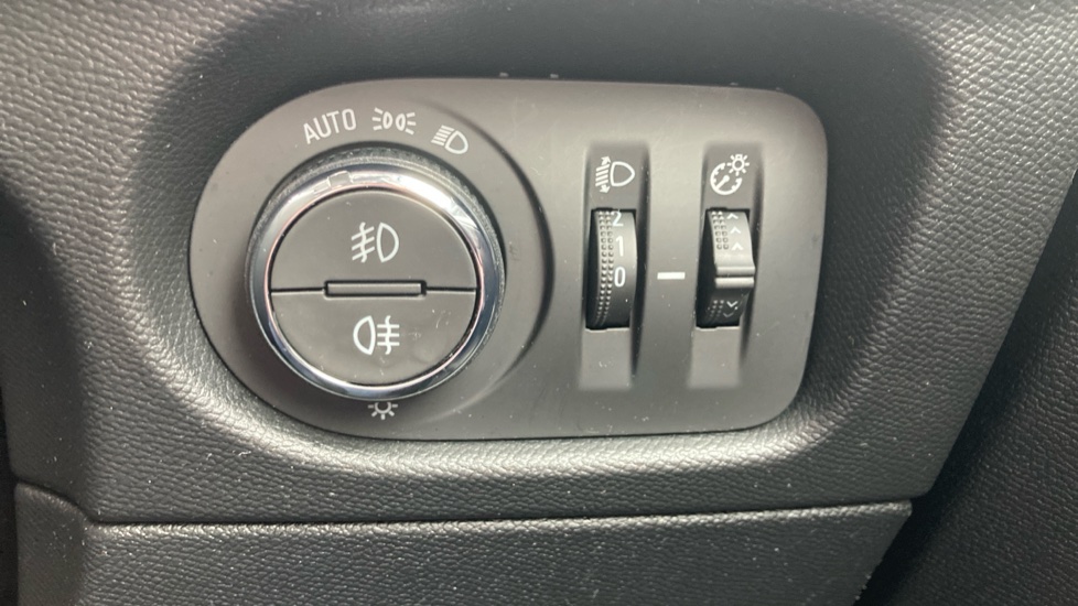 Vauxhall Mokka 1.2 Turbo Elite Premium 5dr Petrol Hatchback - Image 25
