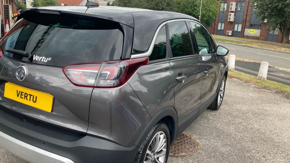 Vauxhall Crossland X 1.2 [83] SRi Nav 5dr [Start Stop] Petrol Hatchback - Image 43