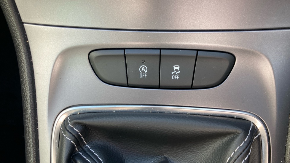 Vauxhall Astra 1.0T ecoTEC SE 5dr Petrol Hatchback - Image 34
