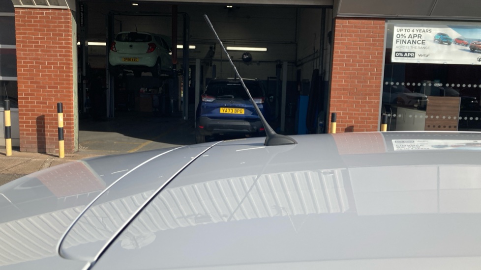 Vauxhall Astra 1.0T ecoTEC SE 5dr Petrol Hatchback - Image 40