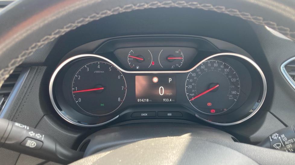 Vauxhall Grandland X 1.2 Turbo Griffin Edition 5dr Auto Petrol Hatchback - Image 18