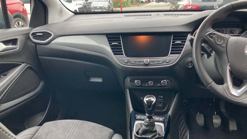 Vauxhall Crossland 1.2 Turbo Ultimate 5dr Petrol Hatchback - Image 14