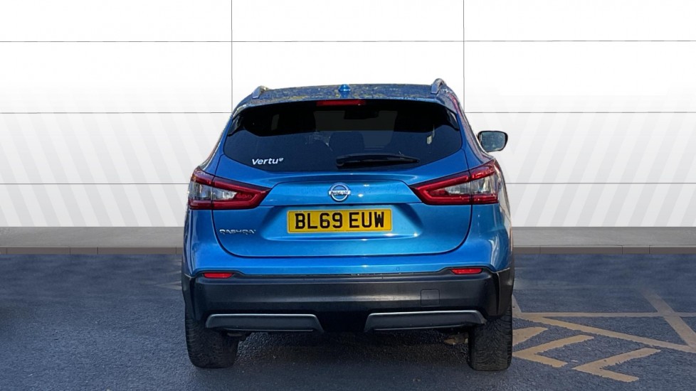 Nissan Qashqai 1.3 DiG-T N-Connecta 5dr Petrol Hatchback - Image 6