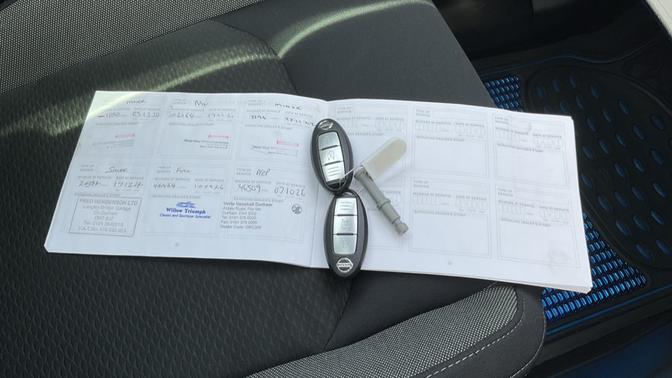 Nissan Qashqai 1.3 DiG-T N-Connecta 5dr Petrol Hatchback - Image 19