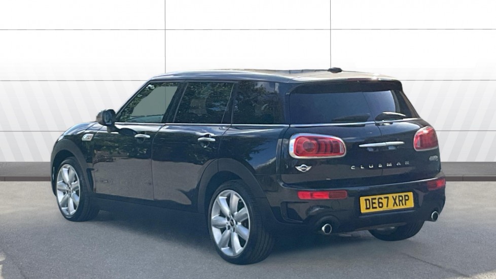 MINI Clubman 2.0 Cooper S 6dr Petrol Estate - Image 2