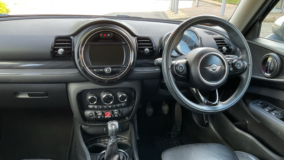 MINI Clubman 2.0 Cooper S 6dr Petrol Estate - Image 10