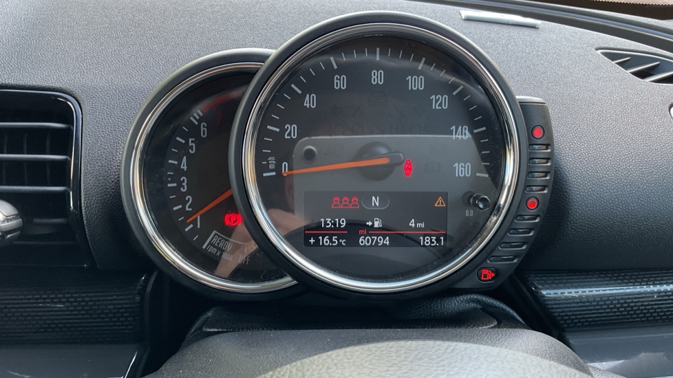 MINI Clubman 2.0 Cooper S 6dr Petrol Estate - Image 18