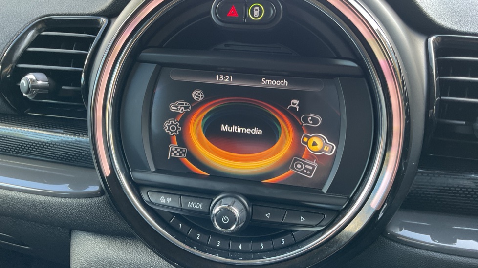 MINI Clubman 2.0 Cooper S 6dr Petrol Estate - Image 25