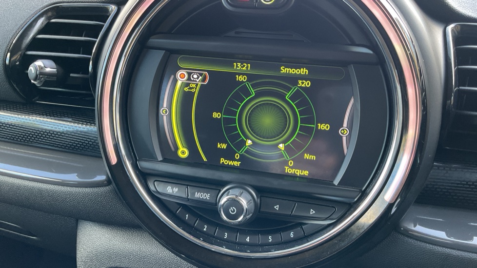 MINI Clubman 2.0 Cooper S 6dr Petrol Estate - Image 26