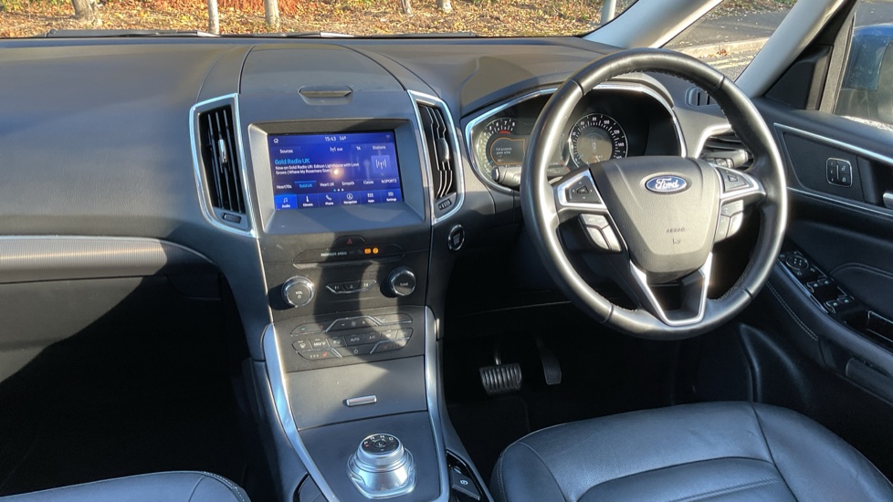 Ford Galaxy 2.5 FHEV 190 Titanium 5dr CVT Hybrid Estate - Image 10