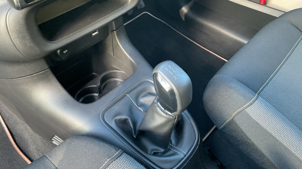 Citroen C3 1.2 PureTech 83 Feel 5dr Petrol Hatchback - Image 13