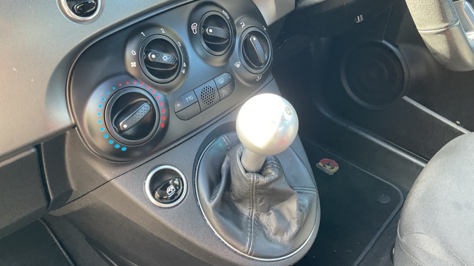 Abarth 595 1.4 T-Jet 165 2dr Petrol Convertible - Image 13