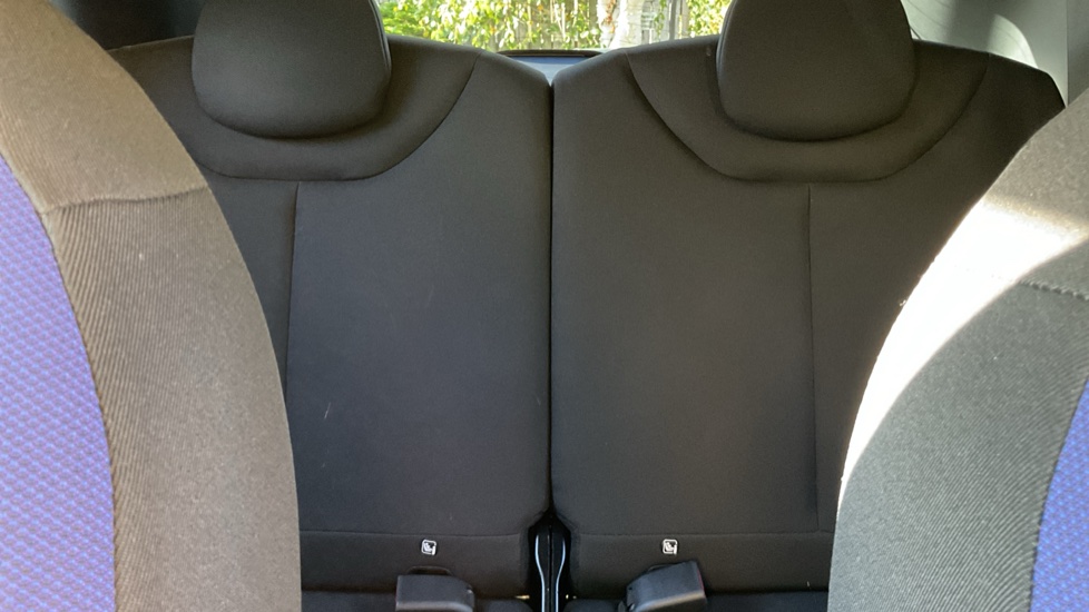 Toyota Aygo X 1.0 VVT-i Edge 5dr Petrol Hatchback - Image 15
