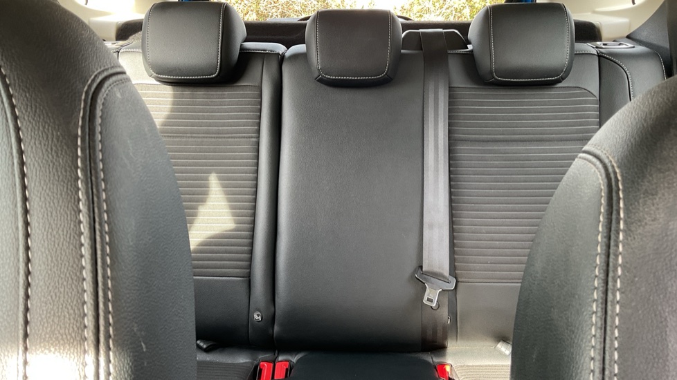 Ford EcoSport 1.0 EcoBoost 125 Titanium 5dr Petrol Hatchback - Image 15
