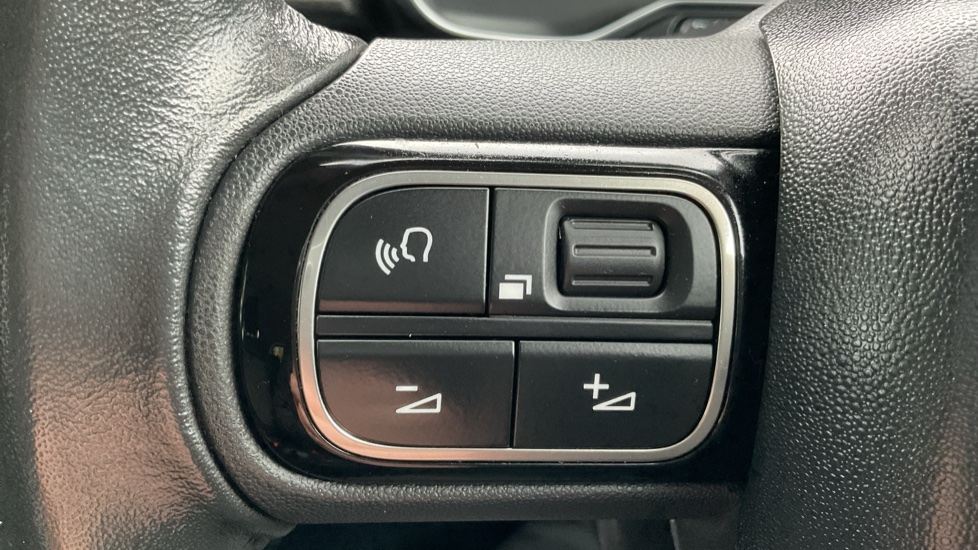 Citroen C3 1.2 PureTech 82 Flair 5dr Petrol Hatchback - Image 23