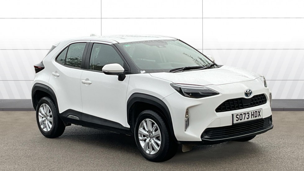 Toyota Yaris Cross 1.5 Hybrid Icon 5dr CVT Hybrid Estate - Image 1