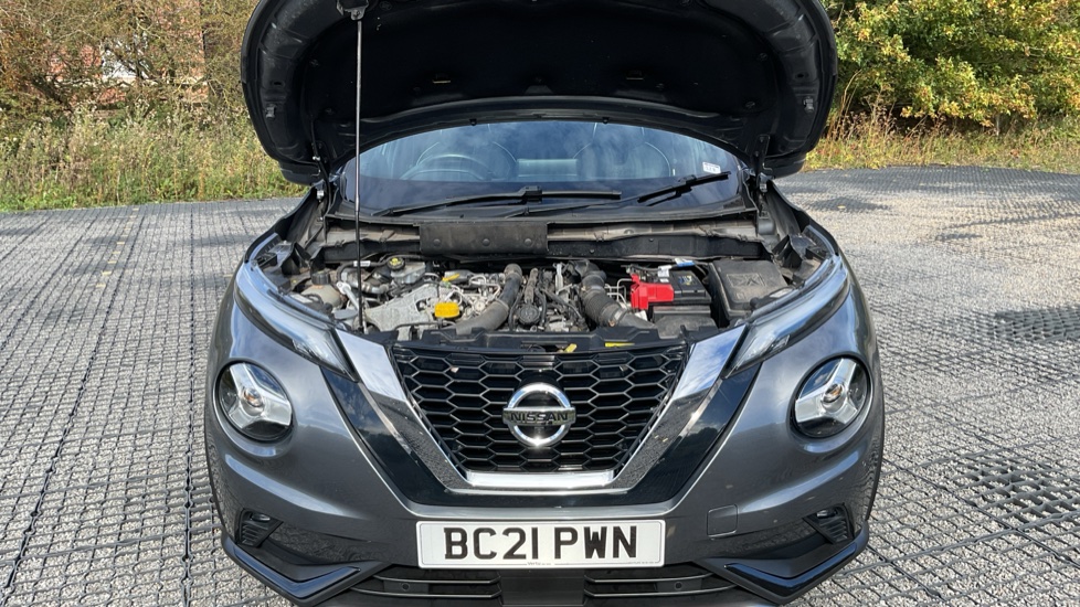 Nissan Juke 1.0 DiG-T 114 Tekna+ 5dr Petrol Hatchback - Image 8