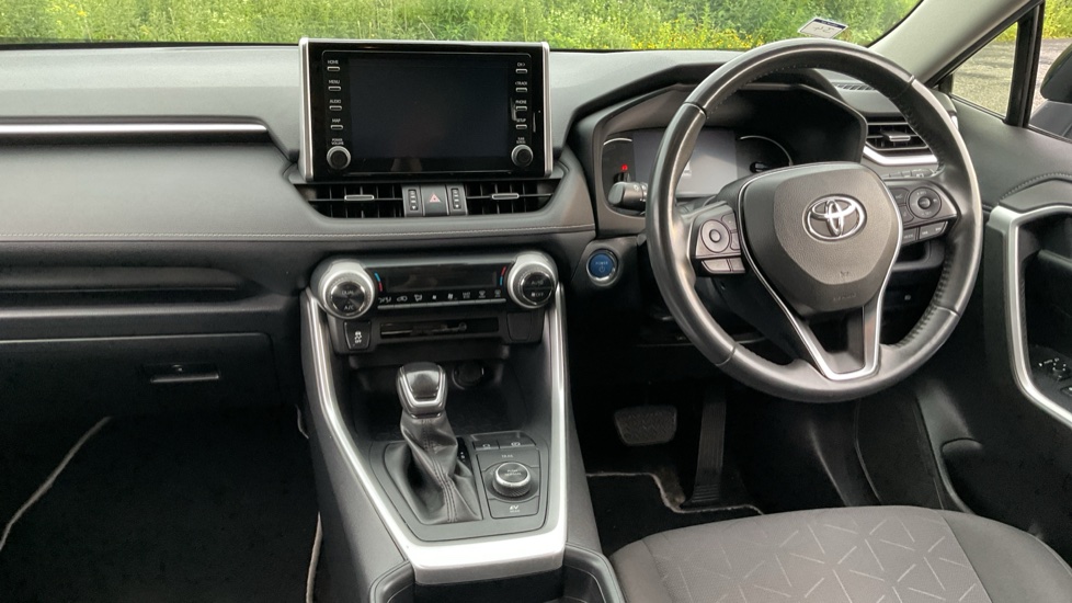 Toyota RAV4 2.5 VVT-i Hybrid Design 5dr CVT Hybrid Estate - Image 10