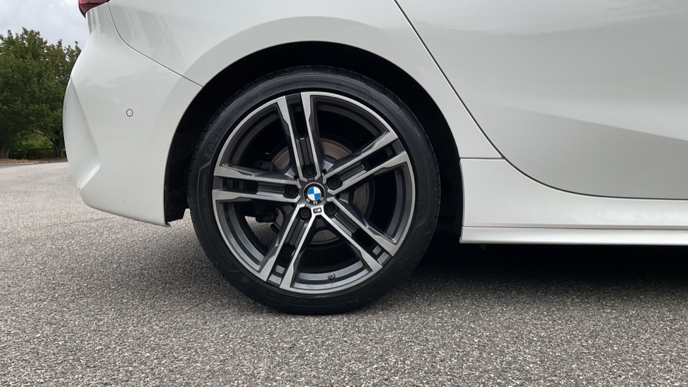 BMW 1 Series 118i [136] M Sport 5dr Petrol Hatchback - Image 7