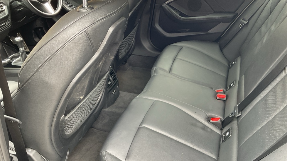 BMW 1 Series 118i [136] M Sport 5dr Petrol Hatchback - Image 16
