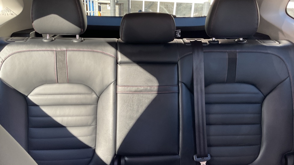 MG HS 1.5 T-GDI Trophy 5dr Petrol Hatchback - Image 15