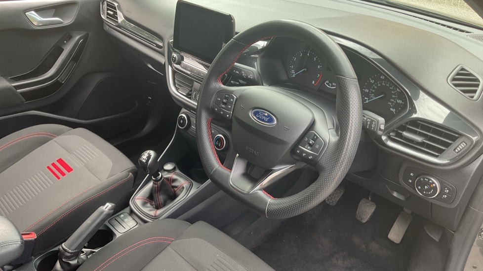 Ford Fiesta 1.0 EcoBoost Hybrid mHEV 125 ST-Line Edition 5dr Petrol Hatchback - Image 11