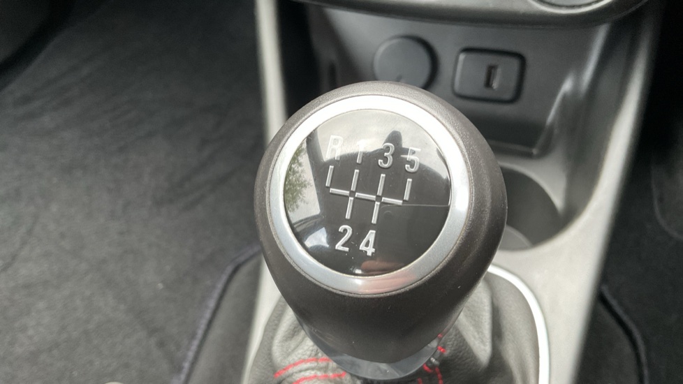 Vauxhall Corsa 1.4 SRi 5dr Petrol Hatchback - Image 21