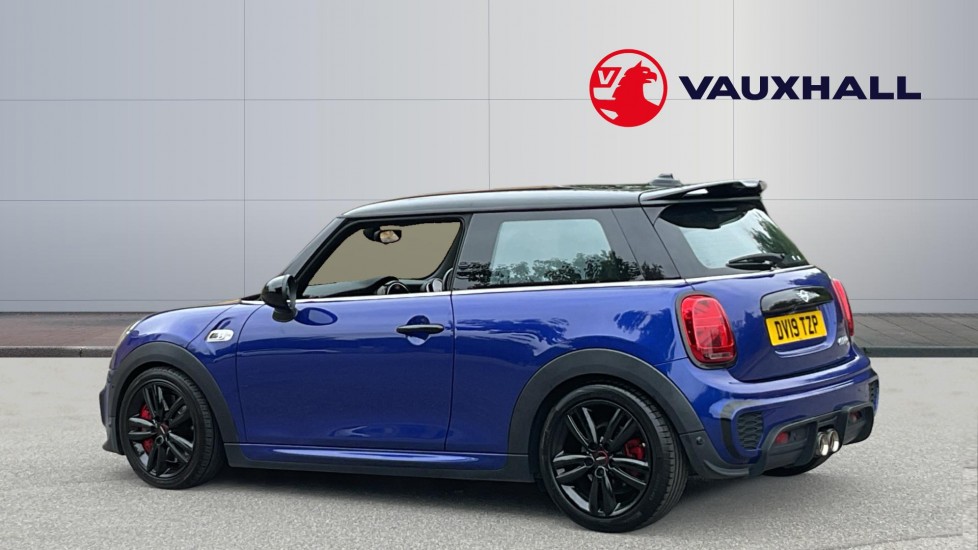 MINI Hatchback 2.0 Cooper S Sport II 3dr Auto Petrol Hatchback - Image 2