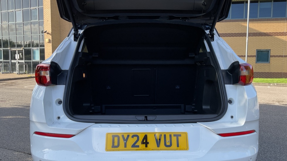 Vauxhall Grandland 1.2 Turbo Ultimate 5dr Petrol Hatchback - Image 4
