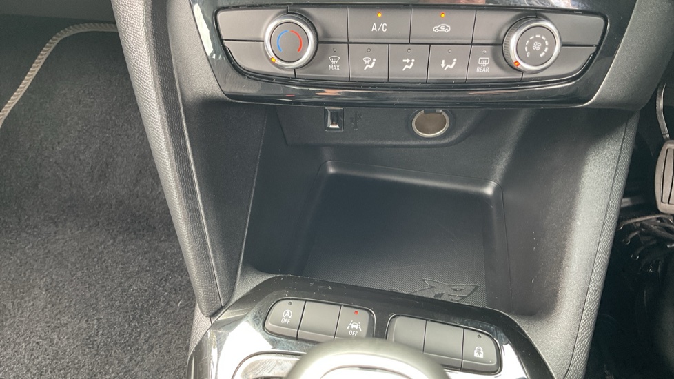 Vauxhall Corsa 1.2 Turbo Design 5dr Petrol Hatchback - Image 22