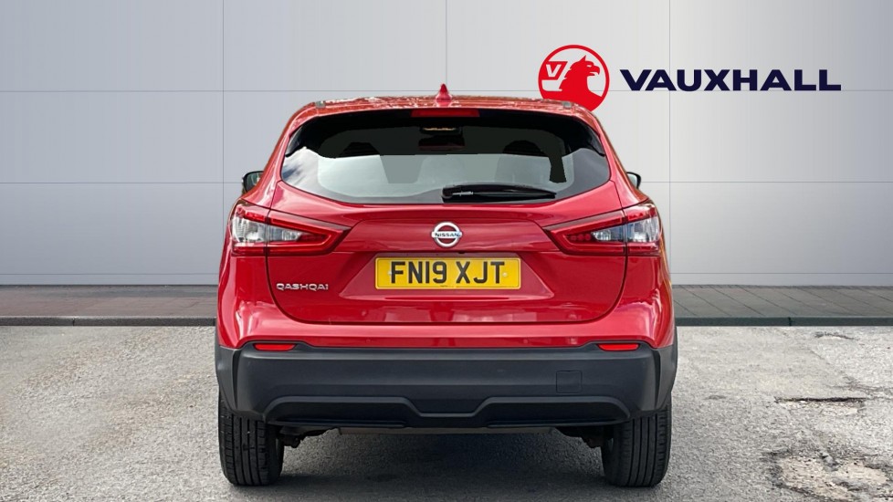 Nissan Qashqai 1.3 DiG-T Acenta Premium 5dr Petrol Hatchback - Image 6
