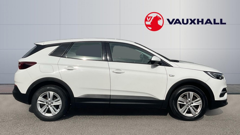 Vauxhall Grandland X 1.5 Turbo D SE 5dr Diesel Hatchback - Image 5