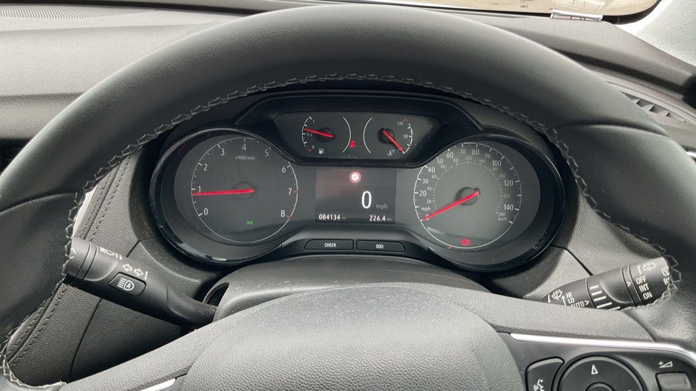 Vauxhall Grandland X 1.5 Turbo D SE 5dr Diesel Hatchback - Image 18