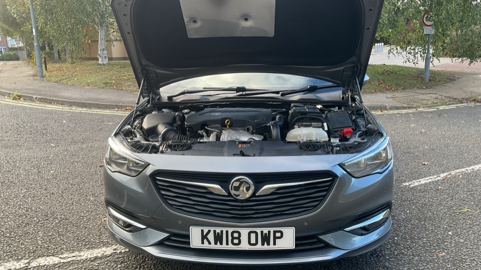 Vauxhall Insignia 2.0 Turbo D SRi Vx-line Nav 5dr Diesel Hatchback - Image 8