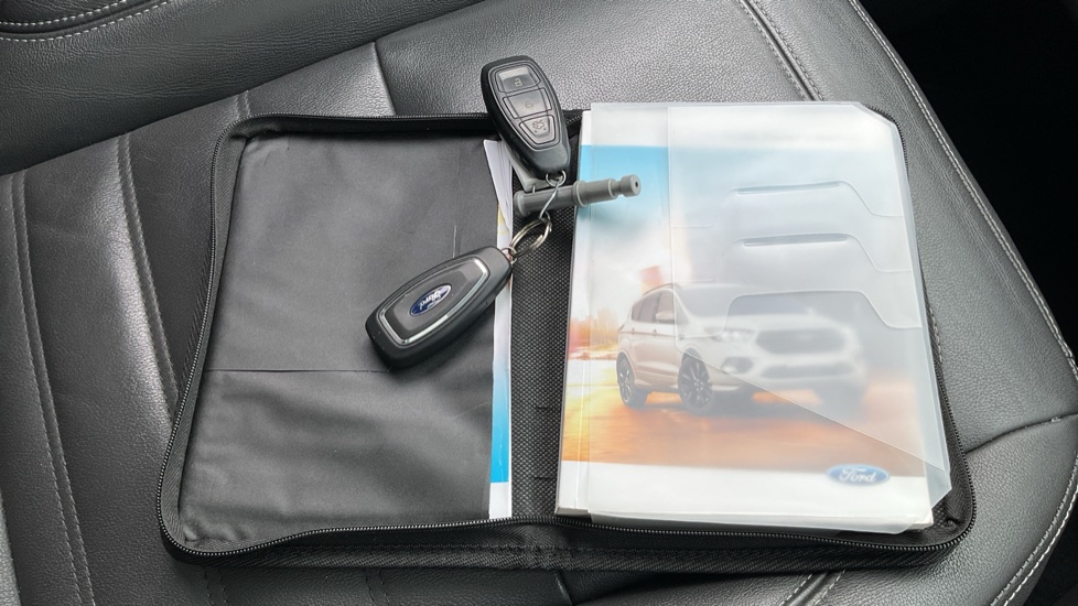 Ford Kuga 1.5 TDCi Titanium X 5dr 2WD Diesel Estate - Image 19