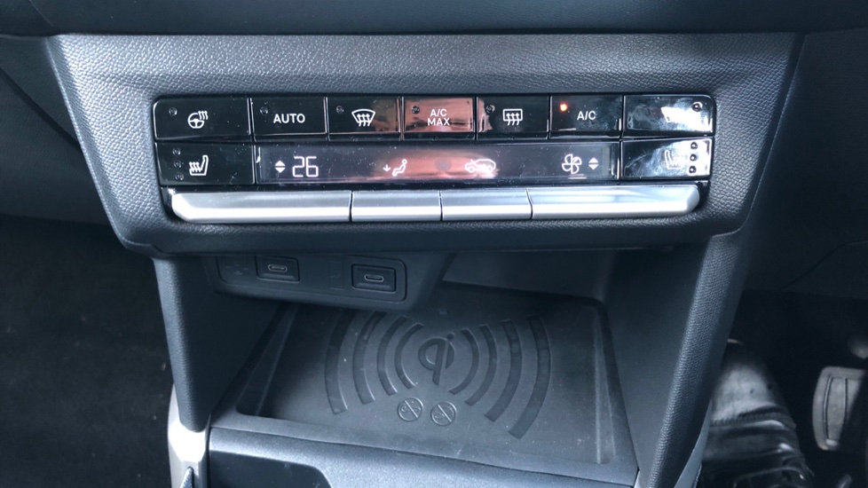 Vauxhall Frontera 83kW GS 44kWh 5dr Auto Electric Estate - Image 19
