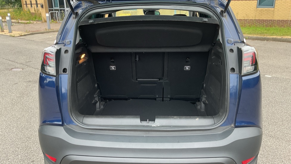 Vauxhall Crossland 1.2 Turbo Ultimate 5dr Petrol Hatchback - Image 4