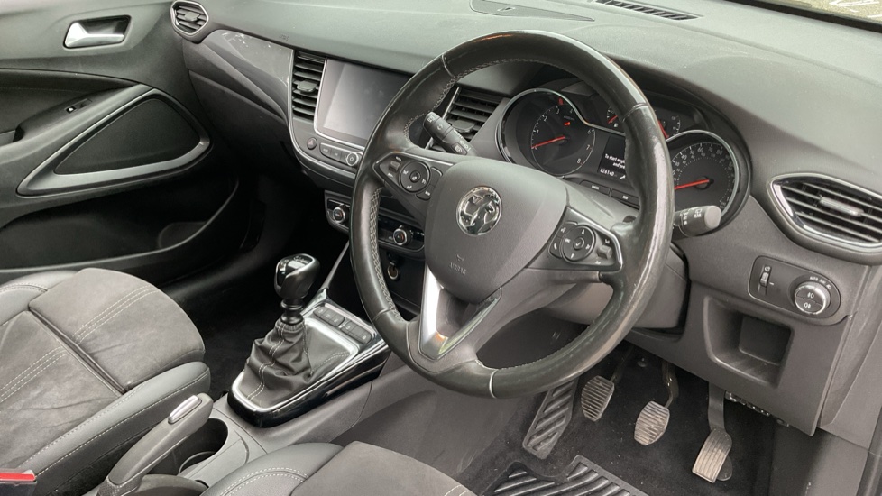 Vauxhall Crossland 1.2 Turbo Ultimate 5dr Petrol Hatchback - Image 11