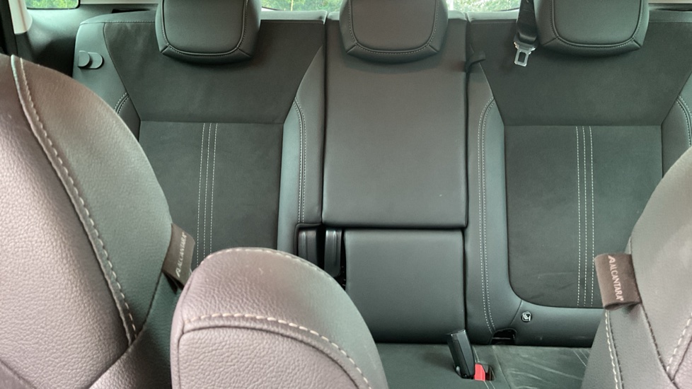 Vauxhall Crossland 1.2 Turbo Ultimate 5dr Petrol Hatchback - Image 15