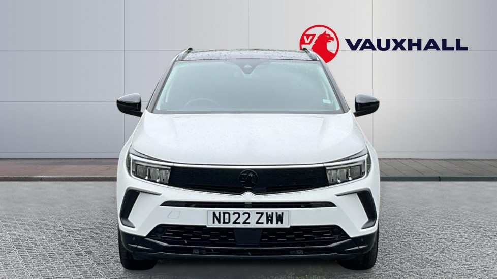 Vauxhall Grandland 1.2 Turbo SRi 5dr Petrol Hatchback - Image 3