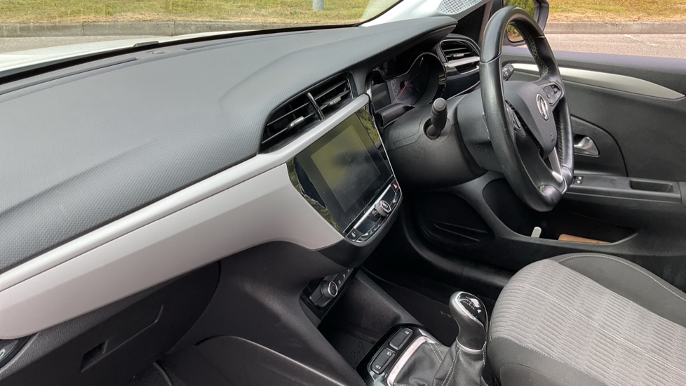 Vauxhall Corsa 1.2 SE 5dr Petrol Hatchback - Image 9