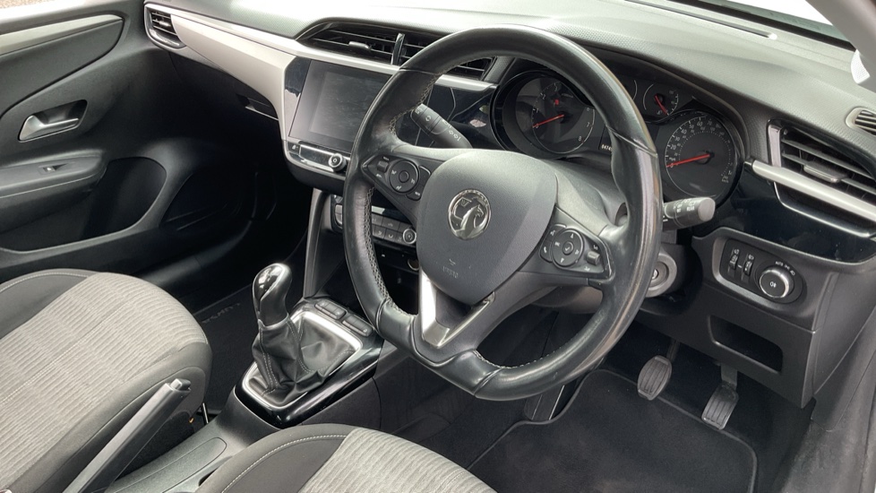 Vauxhall Corsa 1.2 SE 5dr Petrol Hatchback - Image 11