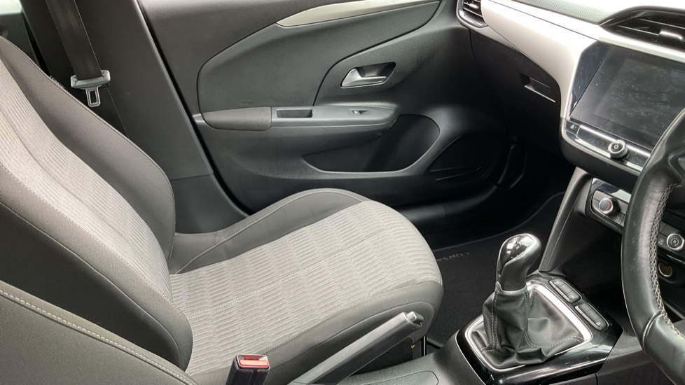 Vauxhall Corsa 1.2 SE 5dr Petrol Hatchback - Image 14