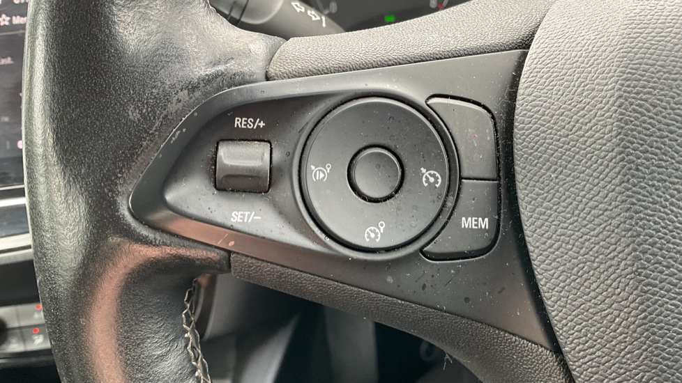 Vauxhall Corsa 1.2 SE 5dr Petrol Hatchback - Image 23