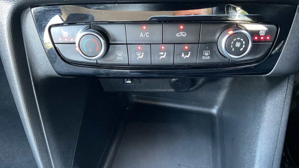 Vauxhall Corsa 1.2 SE Premium 5dr Petrol Hatchback - Image 22