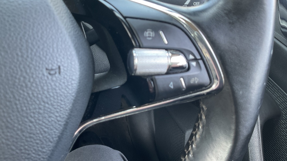 Skoda Octavia 1.0 TSI SE First Edition 5dr Petrol Hatchback - Image 24