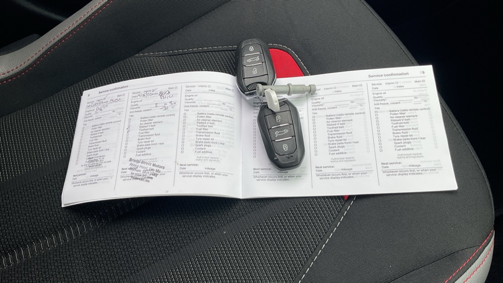 Vauxhall Mokka 1.2 Turbo SRi Premium 5dr Petrol Hatchback - Image 19