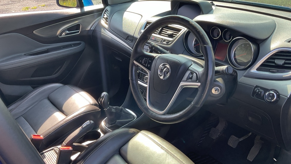 Vauxhall Mokka 1.6i SE 5dr Petrol Hatchback - Image 11
