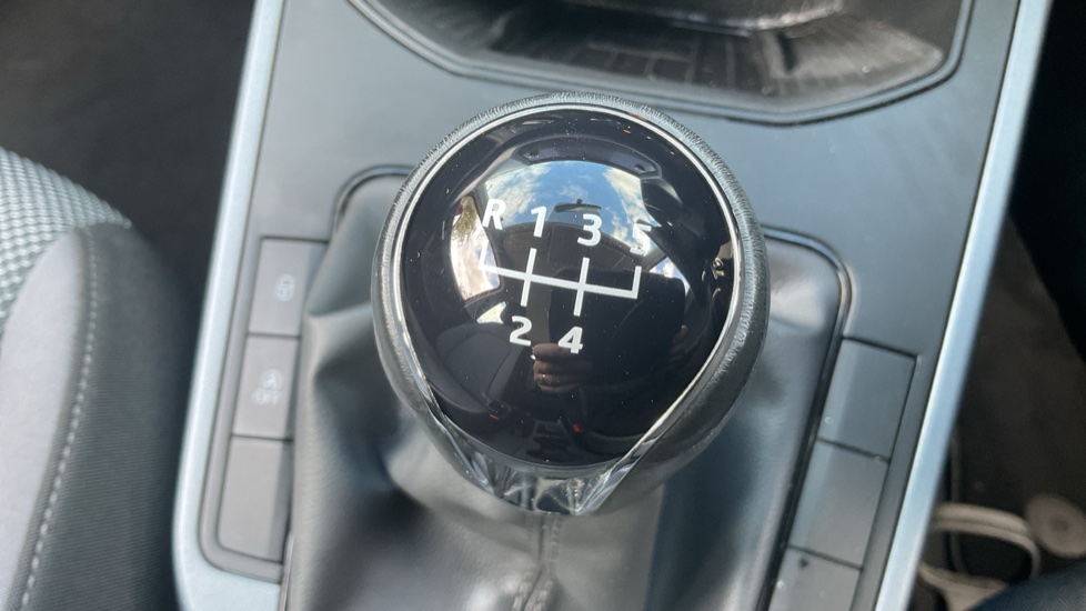 SEAT Arona 1.0 TSI SE Technology [EZ] 5dr Petrol Hatchback - Image 21